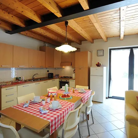 Konukevi Casa Vacanze Dalmolin *